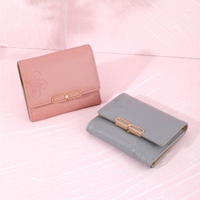 China Hold Card Cash Coin Fashion Flower 3 Times Women's Wallet Purse Clutch Purse Daily Luxury Mini Exquisite Walle Credit Card Zipper Bag for sale