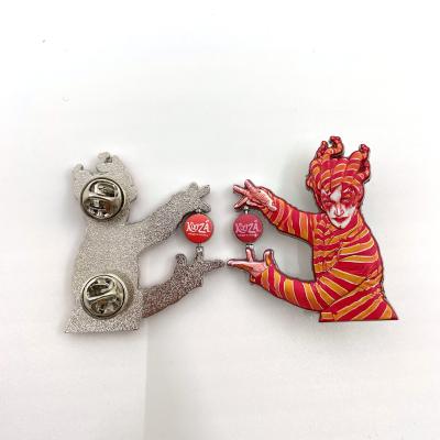 China Aanpasbaar ontwerp UV-printen Spinning Pin Badge met gepolijste afwerking Expert vakmanschap en 2D / 3D kunstwerken Te koop