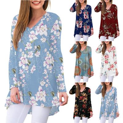 China Anti-Wrinkle Blouse Informal Multiple Colors V-Neck Tunic Print Floral Women Long Sleeve T-Shirt for sale