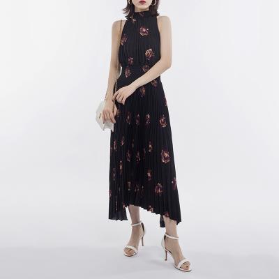 China New Look Fashion Women Floral Pleated Neckline Elegent Sleeveless Halter Maxi Dress for sale