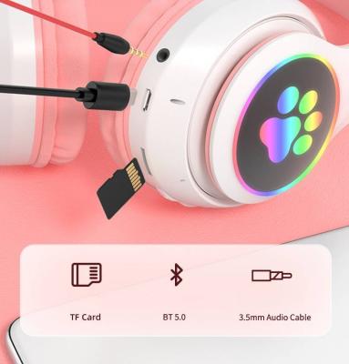 China Hot Selling Computer Headphones Amazon Cat Ear Headphones Gaming Cute LED Cat Ear Earphone Wireless Headphones Foldable Earphone for sale