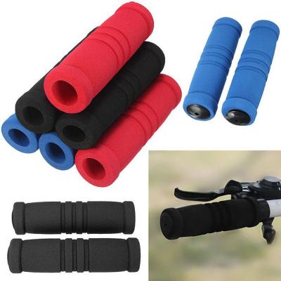 China Soft Bike Bicycle Grips Motorcycle Handlebar Grip Bar Soft Sponge Cover Memory Cover With Plug for sale