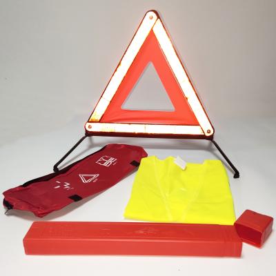 China Hot Sale Emergency Warning Sign EEC and EN20471 Approved Emergency Kit Wholesale Roadside Auto Assistance Car Rescue Tool Safety Kit for sale