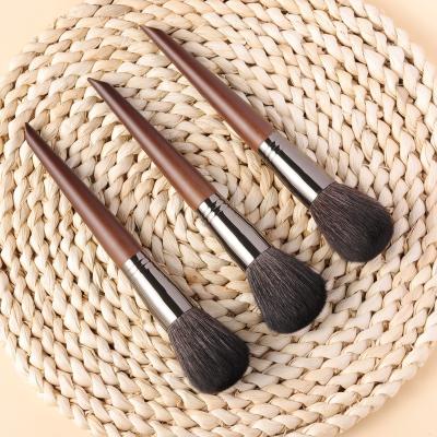 China Angular Blush OVW XQ02 Goat Hair Powder Brush Set Makeup Blending Set Brush Global Full Professional Natural Contouring Powder Concealer for sale