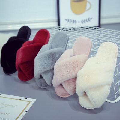 China Large Size Female Cross Mop Indoor Open Toe Floor Flat Bottom Winter Plush Slippers Fashion Trend Fashion Trend Plush Cotton Warm Slippers for sale