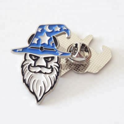 China Custom Gift Metal Pin Lapel Pin Lapel Christmas Europe Christmas Enamel Garment Brooch Soft Monster Badge for sale