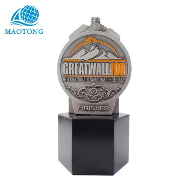 China China high quality custom metal ping pong award trophy wooden silver cup with your logo sports trophy for sale