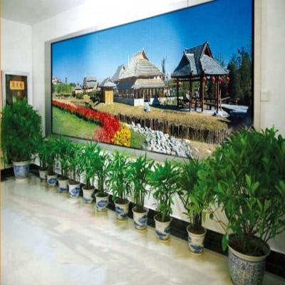 China Large indoor advertising led screen p5 indoor pre talk display for school for sale