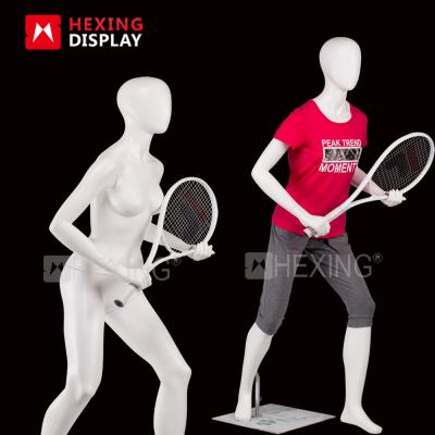 China Wholesale New Plus Design Fiberglass Female Size Sports Tennis Mannequin for sale