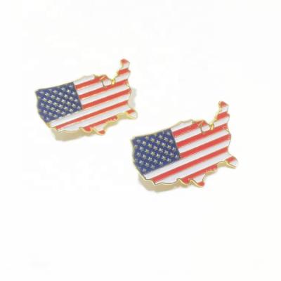 China New Design Europe Jewelry Souvenir USA Map Flag Pins Wholesale Metal Crafts Shirt Fits Lapel Badges For Good Friends Men Women for sale