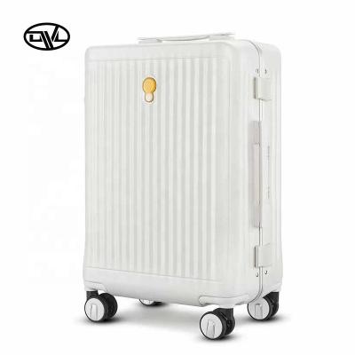 China Wholesale PC Hard Shell Traveling Spinner Luggage Sets Trolley Bags Travel Luggage Suitcase For Summer Vacation for sale