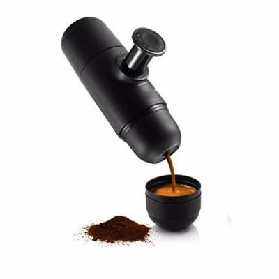 China Make coffee top sale black minipresso coffee maker practical espresso car coffee maker for sale