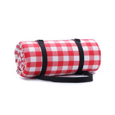 China Water Make Comfortable Outdoor Oversized Portable Waterproof Picnic Blanket Sandproof Folding Picnic Blanket 200 x 200 With Resistant Packing for sale