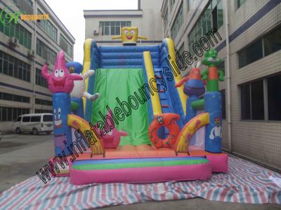 China Diapositiva inflable comercial impermeable emocionante para el patio inflable en venta