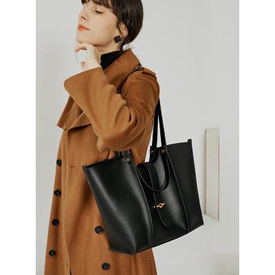 China Fashion / Large Capacity Premium Women Summer Texture Tote Spring Bag Large Women's Daily Bag for sale