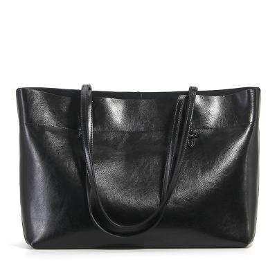 China Fashion/Daily Use 2020 New Leather Women's Bag Fashion Oil Wax Cowhide Large Bag Hand Lading Shoulder Bag for sale