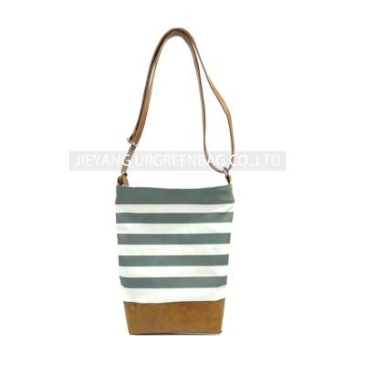 China Tote Bag Custom Design Eco Friendly Women Cotton Canvas Tote Bag With Leather Straps for sale