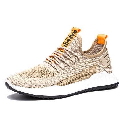 China Anti-odor Low Price Flyknit Soft Breathable Sports Shoes Sneakers For Men for sale