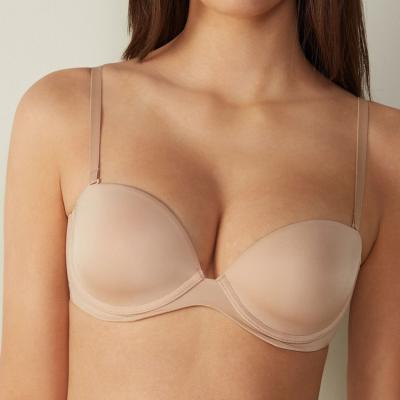 China Naked Magic Bra Wing Strapless Bra Invisible Tube One Piece Light Cheap Protection Price For Yong Girls for sale