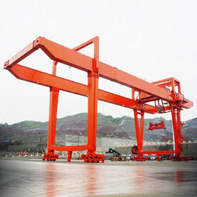 China Double Girder Mobile Container Gantry Crane Wire Rope Current Overload Protection for sale