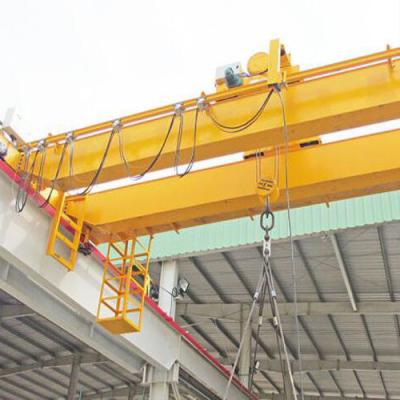 China Two Hooks Double Girder Overhead Crane 380V 50Hz Three Phase Q235 Q345 Steels for sale