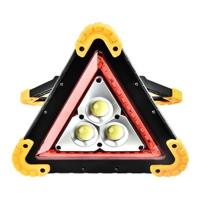 China Aluminum+ABS Triangle Roadside Assistance Lamp Car Emergency Triangle Work Rechargeable Flashing Red Led Warning Lights for sale