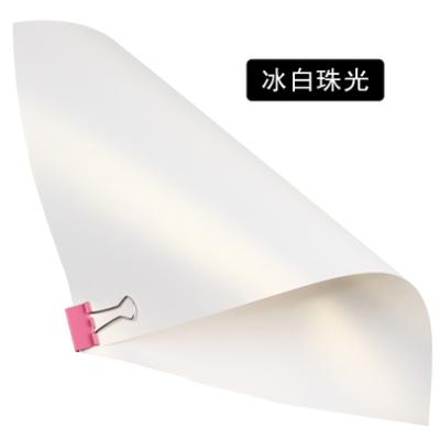 China 250gsm Color Shimmer Pearl Paper Printable Pearl Paper Sheet 787*1092mm for sale