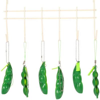 China Trigger and Play Squeeze Squeeze Toys Pea Snap Edamame Wiggle Head Chain Toys Squeeze Bean Toy for sale