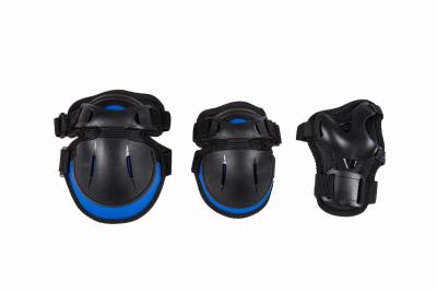 China Black Roller Skating Protective Gear Relieves Pain From Impact for sale