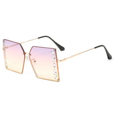 China Madame Sunglasses Vingtage Metal Bling Ladies Ruby Crystal Stainless Sunglasses Rhinstones Shades Fashion Sun Glasses Rhinestone Sun Glasses for sale