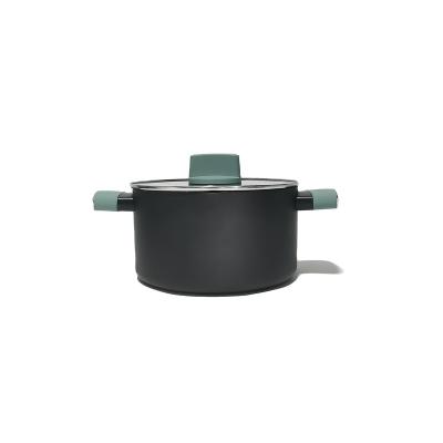 China Modern High Quality Cheap Price Stick Liner Kitchen Non Cooking Pot With Glass Lid for sale