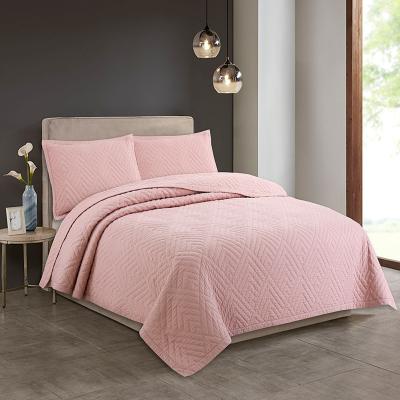 China Warm Natural Comforter Cotton Fabric High Quality Custom Quilting Polyester Filled Comforter for sale