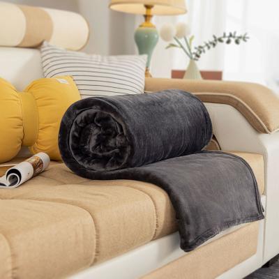 China Anti-pilling 140x150cm Solid Color Velvet Plush Throw Blanket Soft Comfortable Living Room Bedroom Blanket for sale