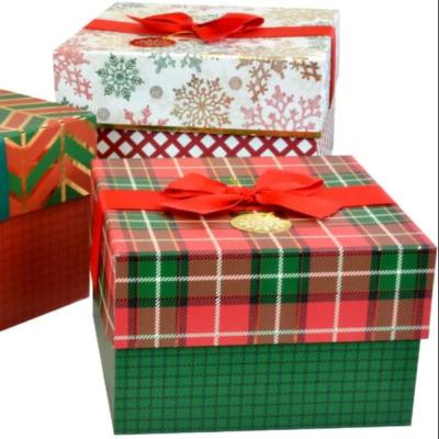 China Christmas Gift Box Set Customization Recyclable Gift Box Packaging Luxury Wholesale Gift Boxes for sale