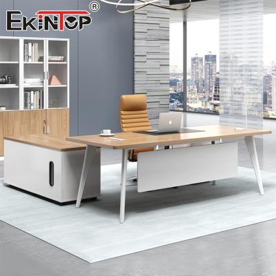 China Modern Custom Office Desk Workstations Office Spaces Modular Desk Furniture for sale