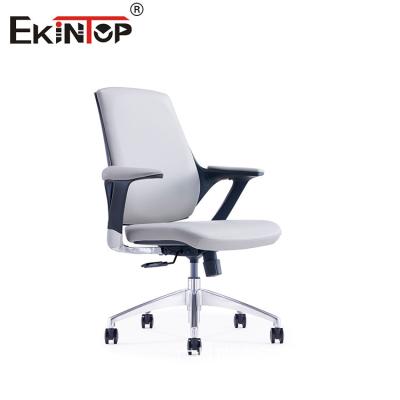 China Silla de oficina ajustable con malla silla de oficina ergonómica ruedas sillas de descanso en venta