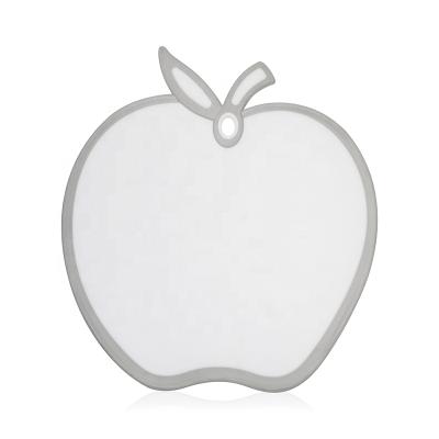 China Sustainable Apple Shape Plastic Chopper Plastic Cutting Board For Kitchen for sale