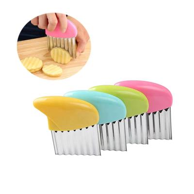 China Viable Wholesale Manual Chip Slicer Stainless Steel Crinkle Vegetable Potato Cutter for sale