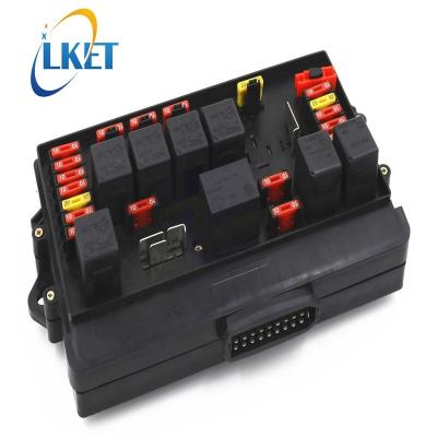 China Plastic+Copper 17.3722 173.3722-01M Car Auto Electric Fuse Box for LADA for sale