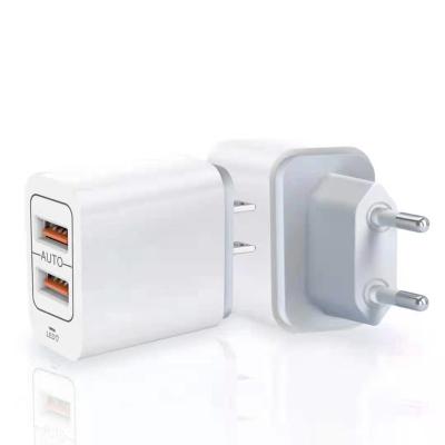 China Mobile Phone Factory Directly Supplied 2usb 12W Dual Port 2.4A Charger Lightweight Flash USB Wall Charger With Packing USB Wall Charger for sale