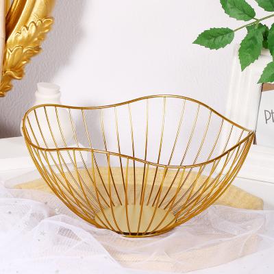 China Living Room Kitchen Snack Fruit Storage Wrought Iron Metal Basket Wrought Iron Fruit Baskets Storage Metal Bins for sale