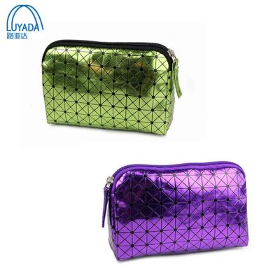 China Fashoion factory wholesale cosmetic bag waterproof make up bag travel cosmetic organizer bag for women for sale