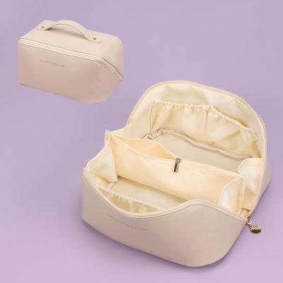 China Hot Sale Fashion Clutch Women Cosmetic Case Large Summer Cosmetic Bags Waterproof Makeup Bag for sale