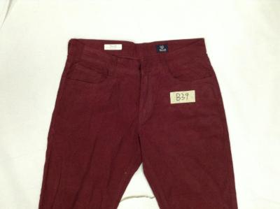 China Comfortable Denim Twill 100%Cotton Single Back Pocket Man Pant Red for sale