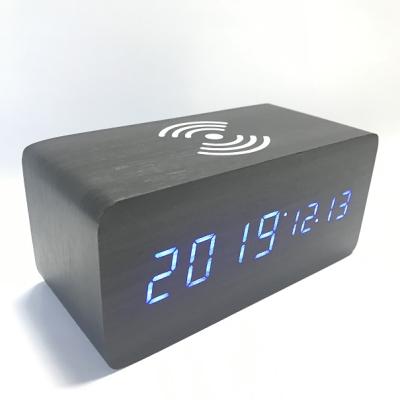 China LUMINOVA China Supply High Quality Drop Shipping Wooden IQ Alarm Digital LED Table Wireless Charging Clock Led Neon Clock for sale