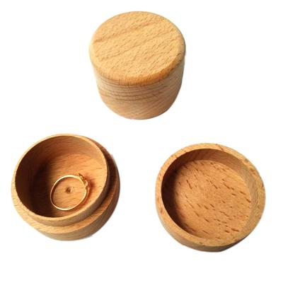 China Small and exquisite handmade wooden ring packaging box jewelry box engagement ring box for sale