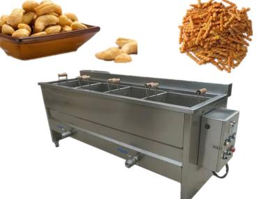 China Four Baskets Potato Chips Machine Low Oil 0.55kw/380v/50Hz Elevator Power for sale