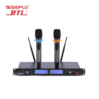 China Excellent Handheld High Sensitive Karaoke pll UHF Microphone BTL Outdoor Wireless Microphone for sale