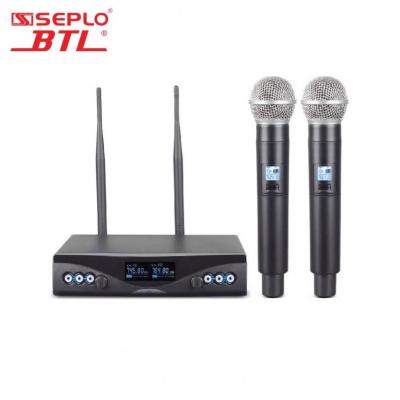 China Wholesale Lightweight UHF 600Mhz-960Mhz Handheld Microphone Factory Wireless Microphone for sale