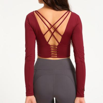 China Wholesale Anti-Static Padded Women's Back Sleeve Gym Shirt Long Strappy Top Crop Top Neck With Thumb Hole for sale